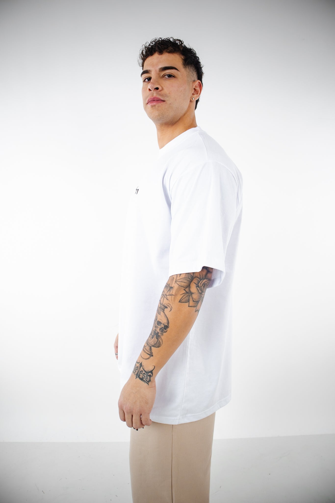Polera Oversize Chapter XXX - Blanca
