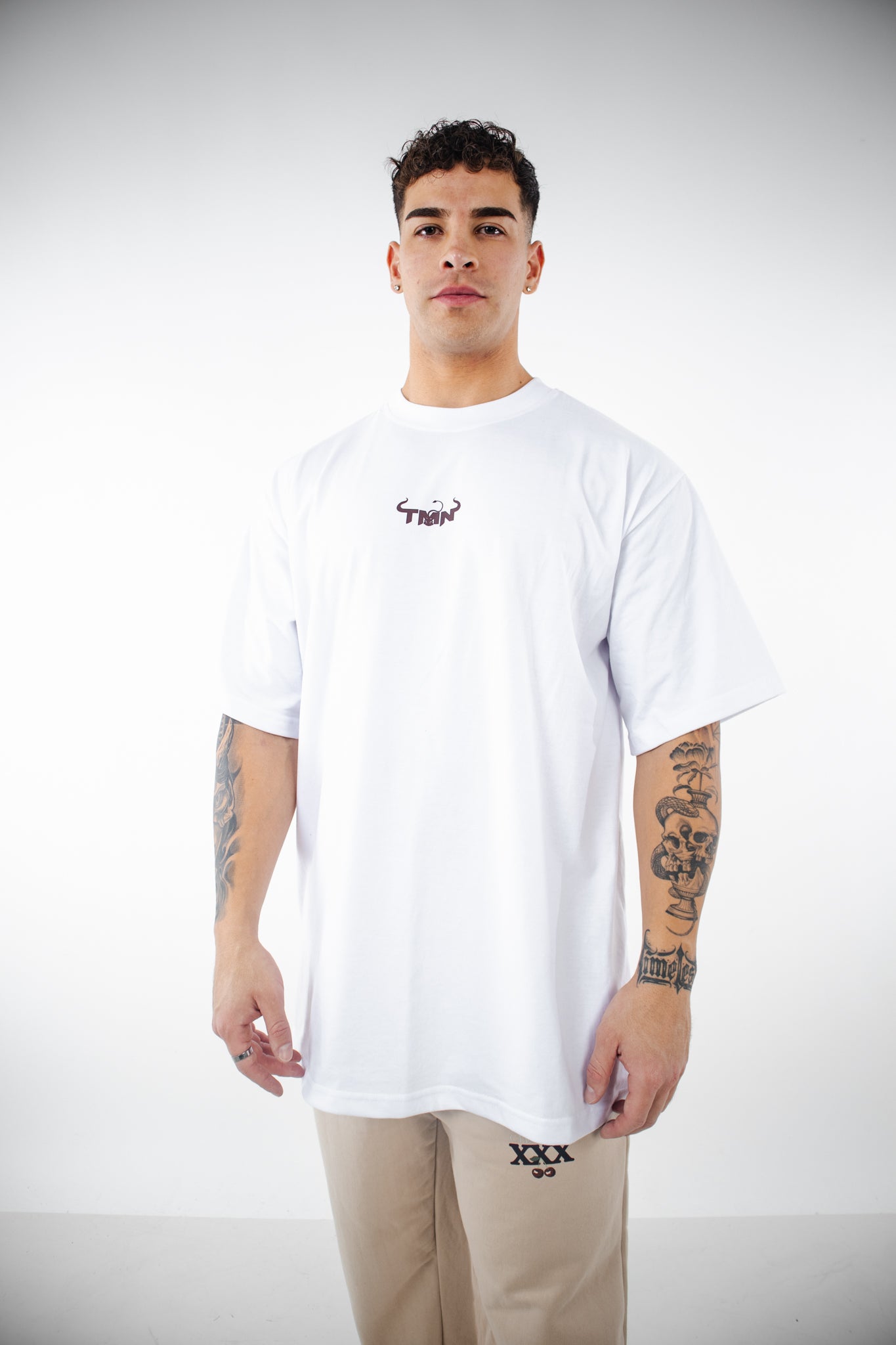 Polera Oversize Enter Your Prime - Blanca