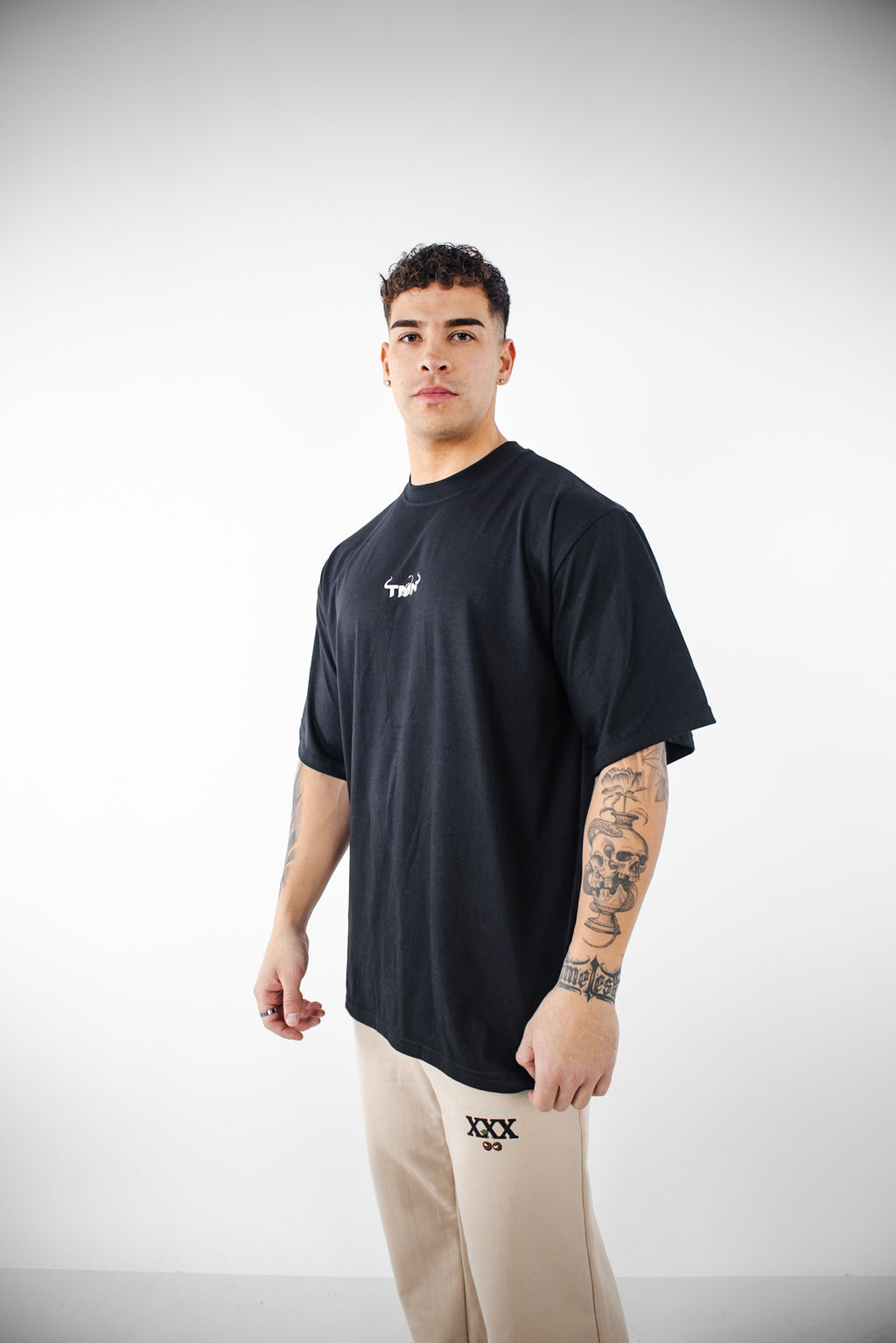 Polera Oversize PSM TMN Cherry - Negra