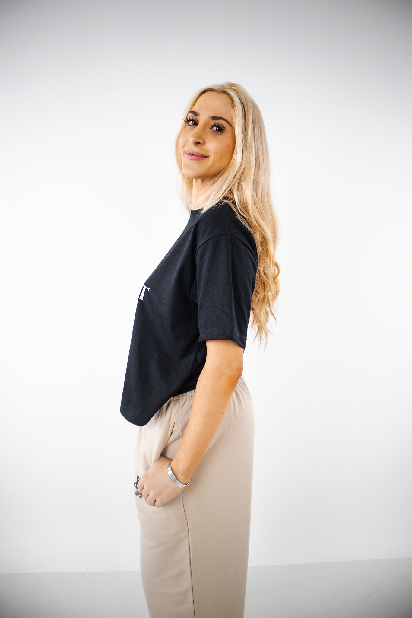Crop Oversize PSM TMN Esencial - Negra (Mujer)