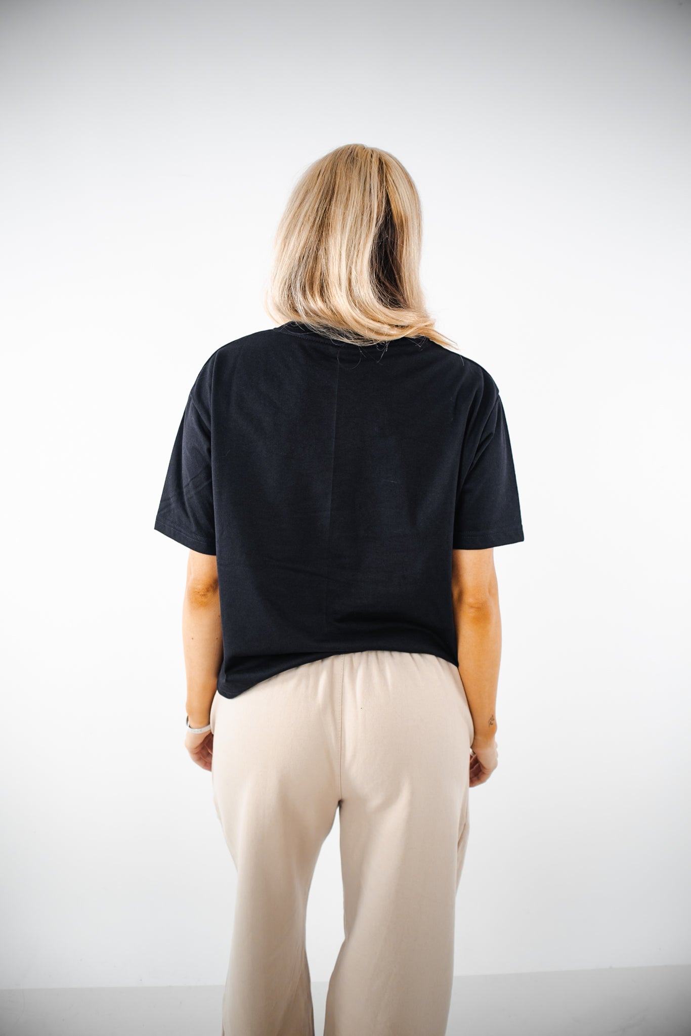 Crop Oversize PSM TMN Esencial - Negra (Mujer)