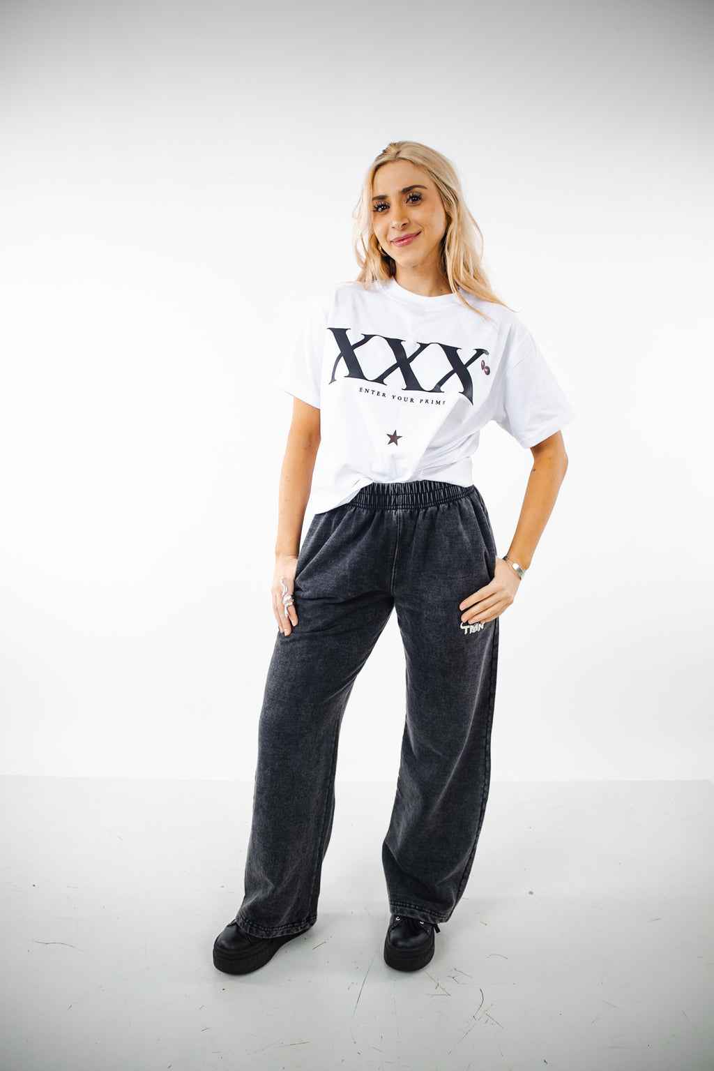 Polera Crop XXX TMN Blanca Mujer