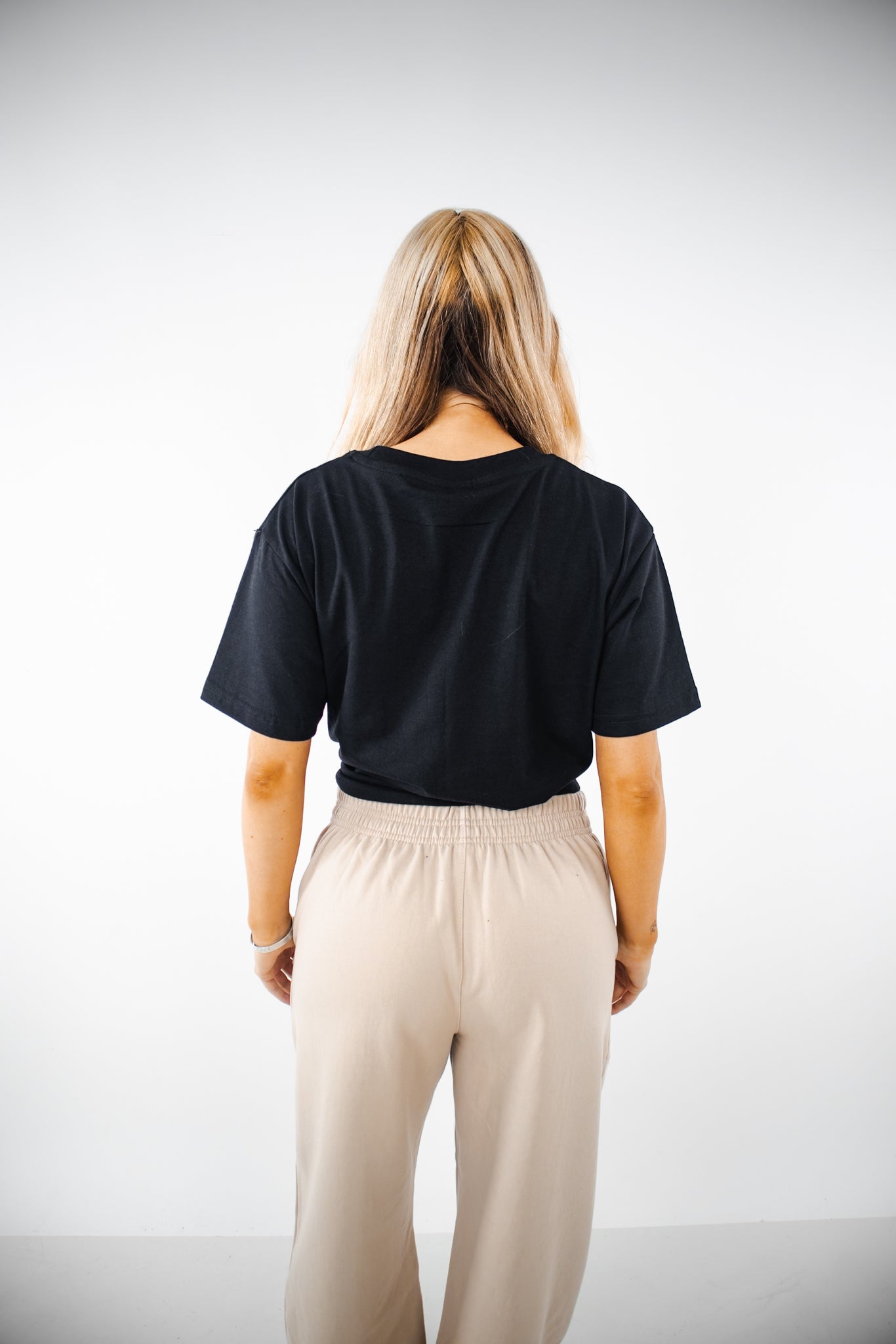 Polera Crop XXX TMN Negra Mujer