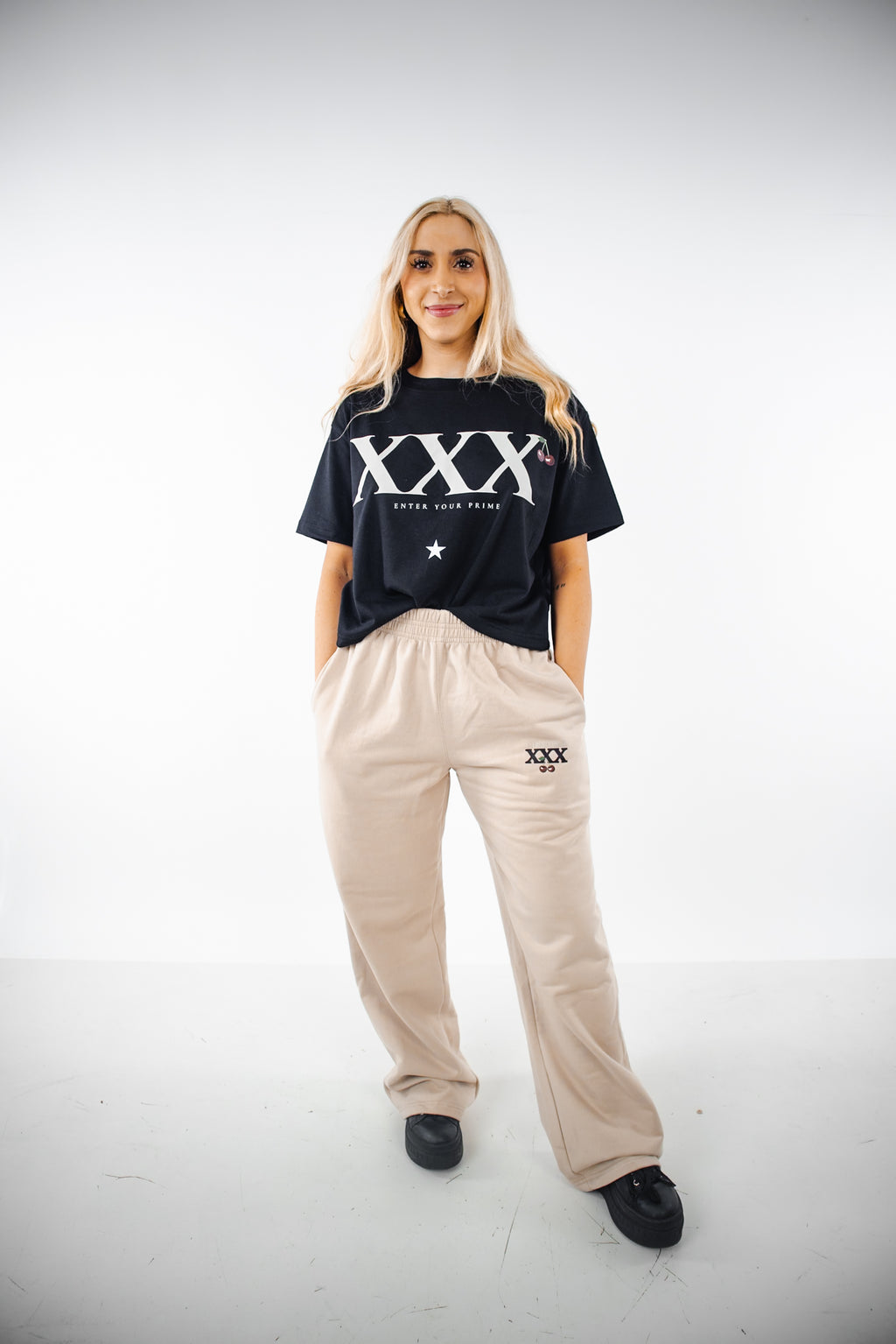 Polera Crop XXX TMN Negra Mujer